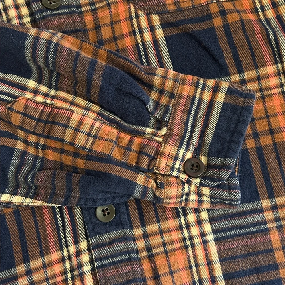 Sewn For J Crew Men's Plaid Flannel Button Down Size Medium Tall 100% Cotton